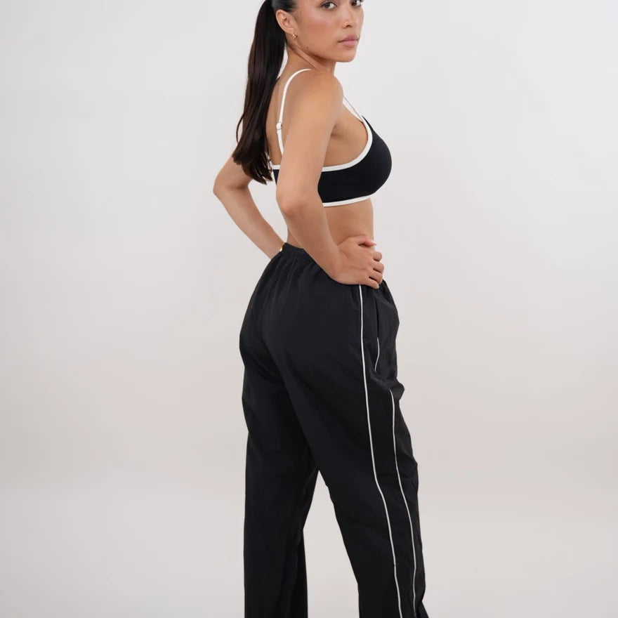 I Accept Change with Grace Black Versatile Relaxed Fit Pant