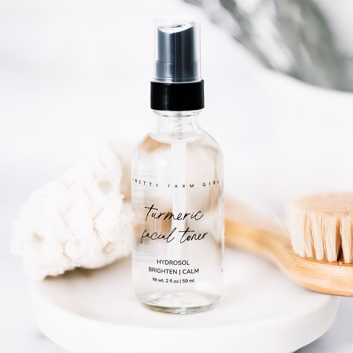 Organic Turmeric Facial Toner for Evening Skin Tone